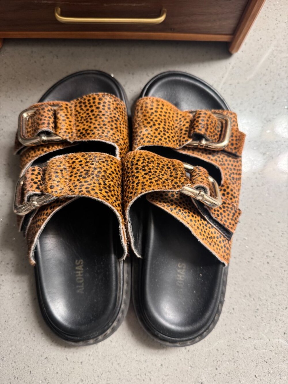 ALOHAS Harper Leather Slingback Buckled Sandal - Picture 4 of 7
